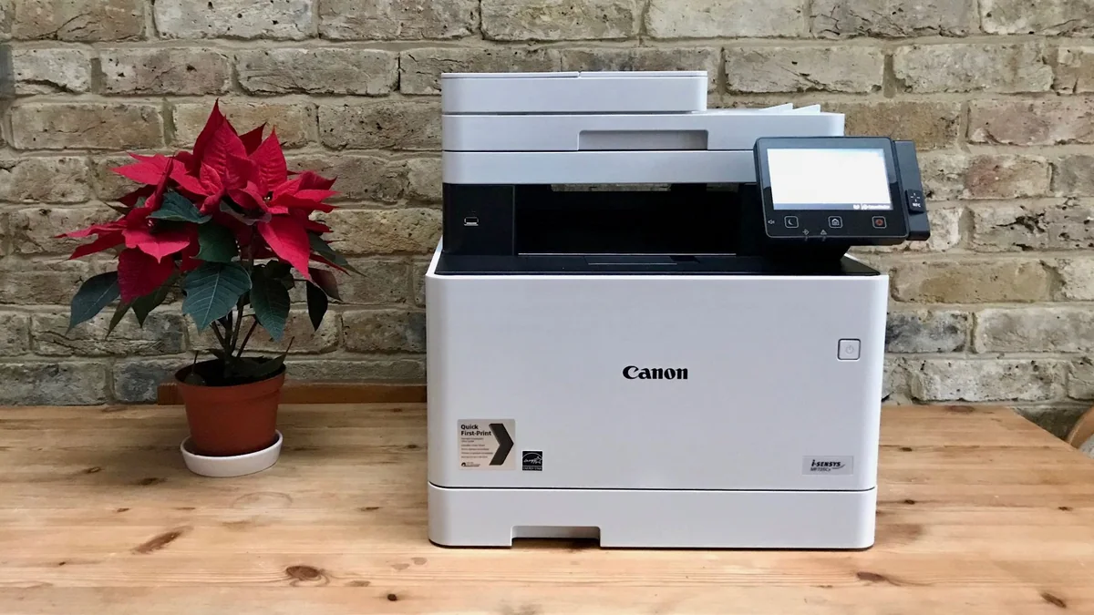 Canon i-Sensys MF735Cx renkli A4 çok fonksiyonlu ofis yazıcısı ve dokunmatik paneli